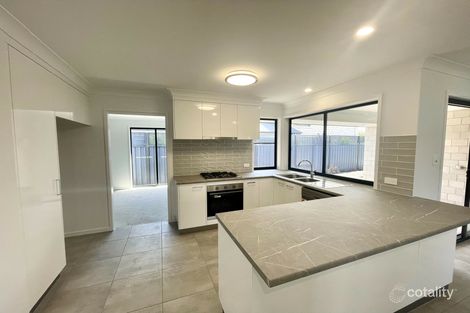 1 Sunset Ave, Woodgate, QLD 4660