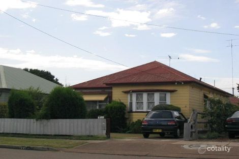 11 Vine St, Mayfield, NSW 2304