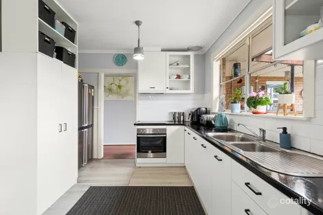 Property photo of 24 Hitchcock Street Breakwater VIC 3219