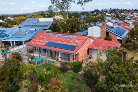 16 Eurabbie St, Middle Park, QLD 4074