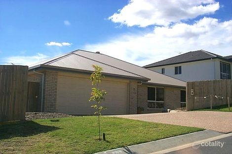 16 Burnside Cres, Westlake, QLD 4074