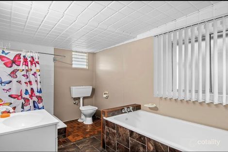 Property photo of 60 Winifred Avenue Umina Beach NSW 2257