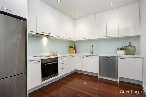 Property photo of 19 St Matthews Way Prahran VIC 3181