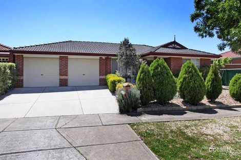 17 Moneghetti Pl, Burnside, VIC 3023