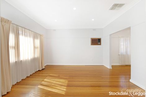 Property photo of 5 Thackeray Road Reservoir VIC 3073