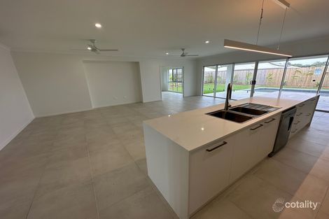 Property photo of 8 Greenbriar Avenue Craiglie QLD 4877