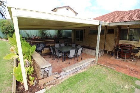 Property photo of 5 Sussex Crescent Morphett Vale SA 5162
