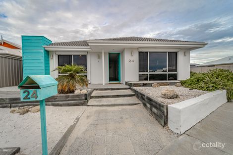 Property photo of 24 Aquamarine Parade Karnup WA 6176