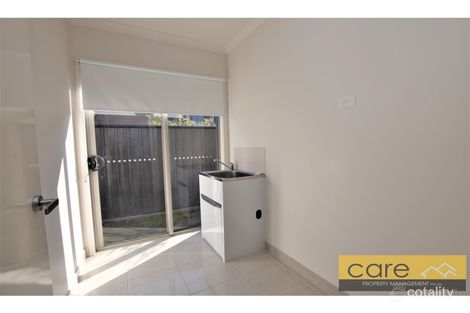 Property photo of 18 Arbourlea Boulevard Cranbourne North VIC 3977