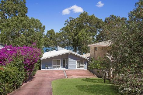 Property photo of 135 Heath Road Pretty Beach NSW 2257