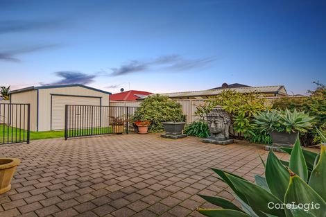 Property photo of 6 Lakewood Grove Bertram WA 6167