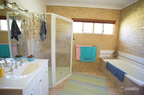 Property photo of 1 Bobs Close Hidden Valley QLD 4703