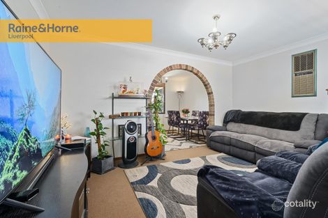 Property photo of 18 Darling Avenue Lurnea NSW 2170