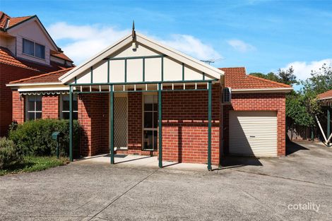 Property photo of 22 The Quadrangle Glen Waverley VIC 3150