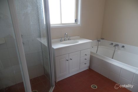 Property photo of 2/19 Swansea Place West Hoxton NSW 2171