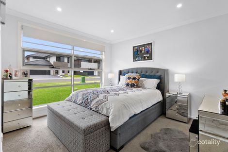 Property photo of 122 Aqueduct Street Leppington NSW 2179
