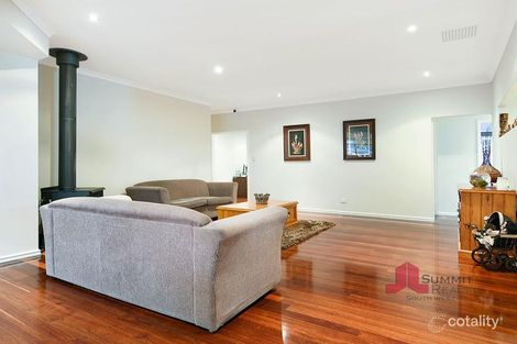 Property photo of 4 Jade Crescent Dalyellup WA 6230