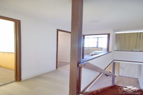 Property photo of 16 Gailey Road St Lucia QLD 4067