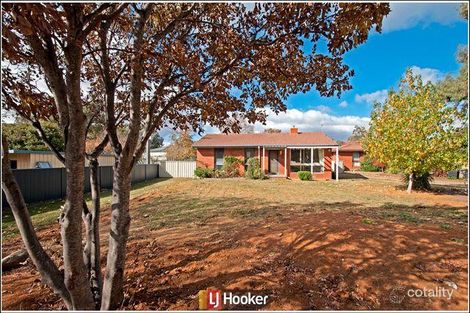 3 Phillips Pl, Latham, ACT 2615