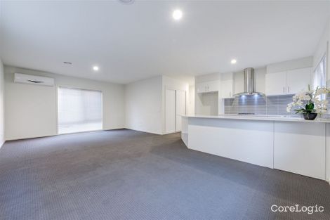 Property photo of 13 Blossom Way Carrum Downs VIC 3201
