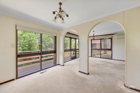 Property photo of 34 Meyrick Crescent Viewbank VIC 3084