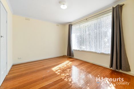 Property photo of 92 Heyington Crescent Noble Park North VIC 3174