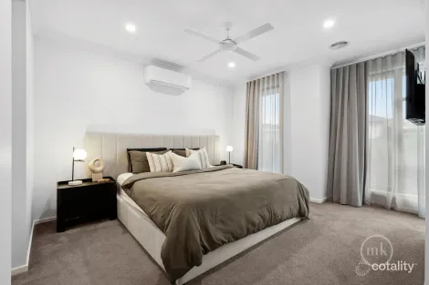 Property photo of 62 Nancarrow Drive Doreen VIC 3754