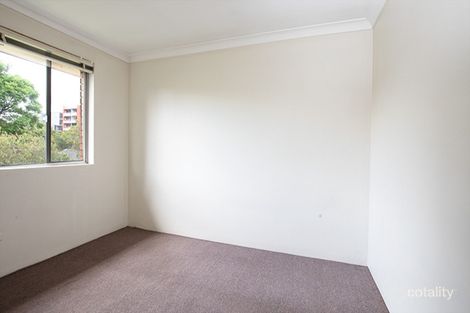 Property photo of 10/15-19 Fifth Avenue Campsie NSW 2194