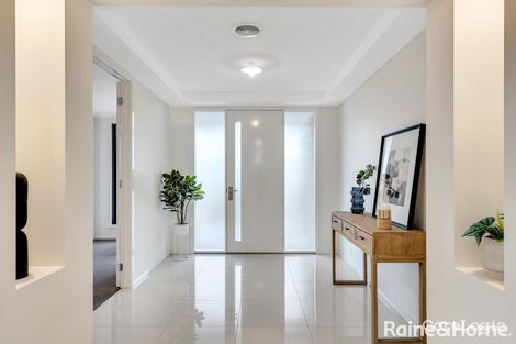 Property photo of 7 Ultimo Road Craigieburn VIC 3064