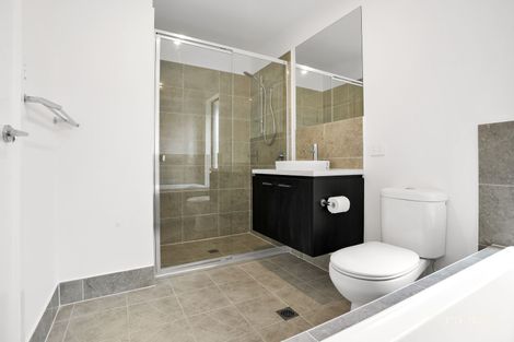 Property photo of 18 Squadron Street Leppington NSW 2179