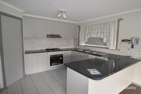Property photo of 1/1 Harris Court Bell Post Hill VIC 3215