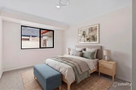 Property photo of 14 Grasstree Way Molendinar QLD 4214