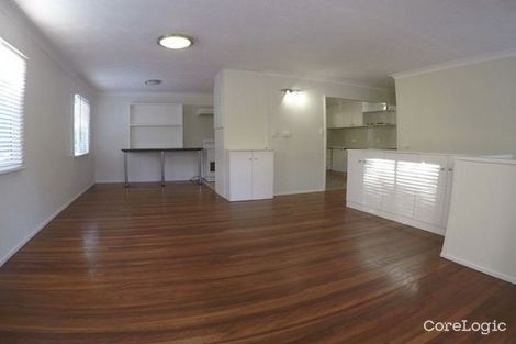 Property photo of 23 Cairns Road Camira QLD 4300