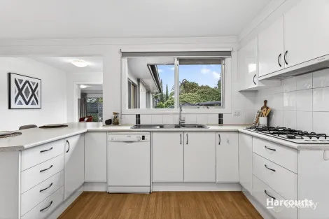 Property photo of 23 Vanbrook Street Forest Hill VIC 3131