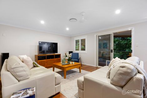 6 Hemwood Cl, Ferny Hills, QLD 4055