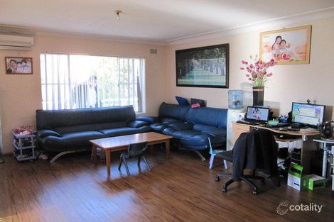 Property photo of 5/10 St Johns Road Cabramatta NSW 2166