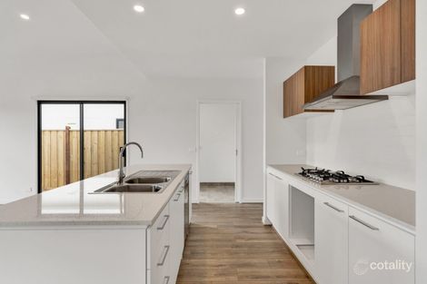 20 Carlingford Cres, Bonnie Brook, VIC 3335