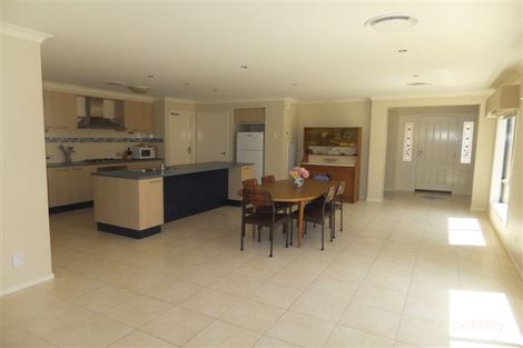 Property photo of 12 Windlass Avenue Mooroopna VIC 3629