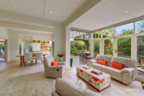 Property photo of 9 The Boulevard Hawthorn VIC 3122