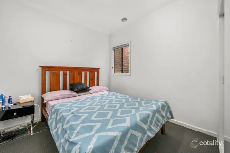 Property photo of 2/38 Loretta Boulevard Tarneit VIC 3029