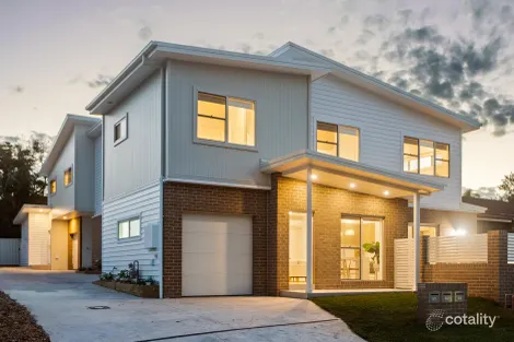 3/9 LAVIS DR, MOUNT WARRIGAL, NSW 2528