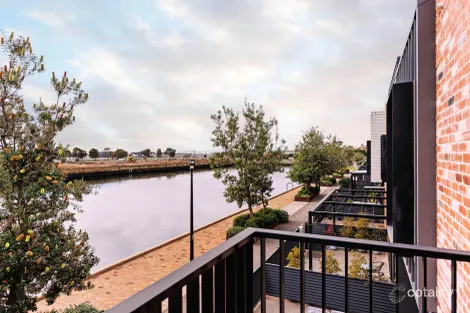 11 Albany Lane, Port Adelaide, SA 5015