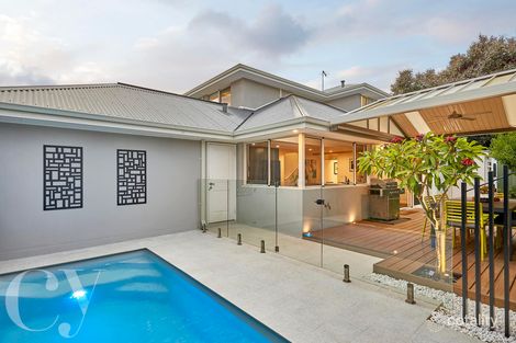 16a Davy St, Alfred Cove, WA 6154