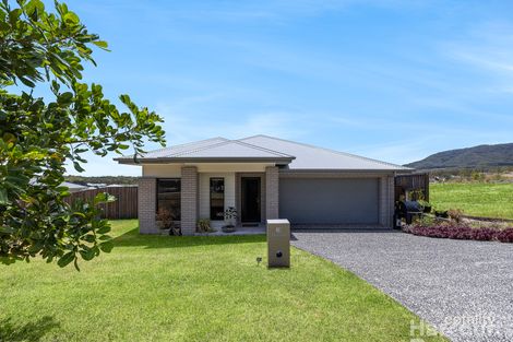 20 Currawong Cres, South West Rocks, NSW 2431