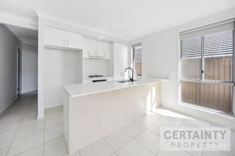 45 Melton Cct, Gregory Hills, NSW 2557