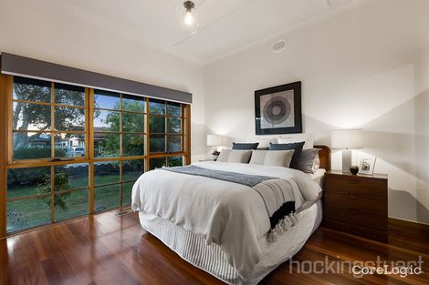 Property photo of 4 Malcolm Street McKinnon VIC 3204