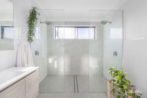 Property photo of 18 Sherborne Street North Tamworth NSW 2340