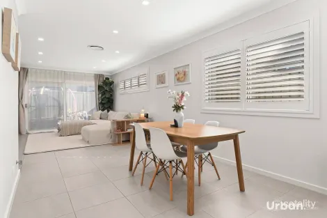 Property photo of 8 Marsdenia Avenue Melonba NSW 2765