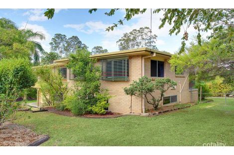 25 Johnstone Rd, Southside, QLD 4570