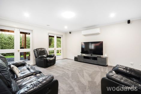 Property photo of 9 Augusta Close Cranbourne VIC 3977